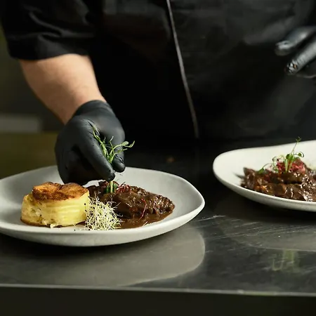Ξενοδοχείο Garrigae Domaine De L'esterel - Piscine & Cinq Mondes Saint-Raphaël
