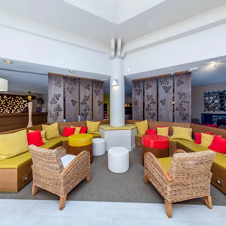 Garrigae Domaine De L'esterel - Piscine & Cinq Mondes