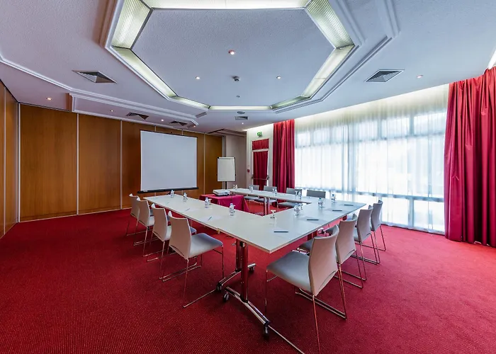 Garrigae Domaine De L'esterel - Piscine&spa Cinq Mondes Hotel