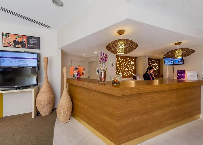 Garrigae Domaine De L'esterel - Piscine&spa Cinq Mondes Hotel Saint-Raphaël