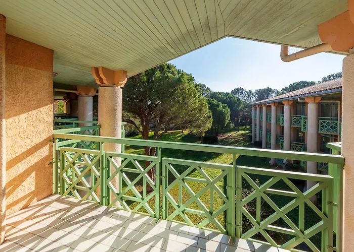 Garrigae Domaine De L'esterel - Piscine&spa Cinq Mondes Hotel Saint-Raphaël