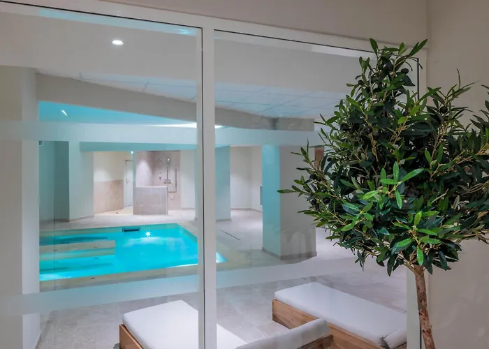 Garrigae Domaine De L'esterel - Piscine&spa Cinq Mondes 4*