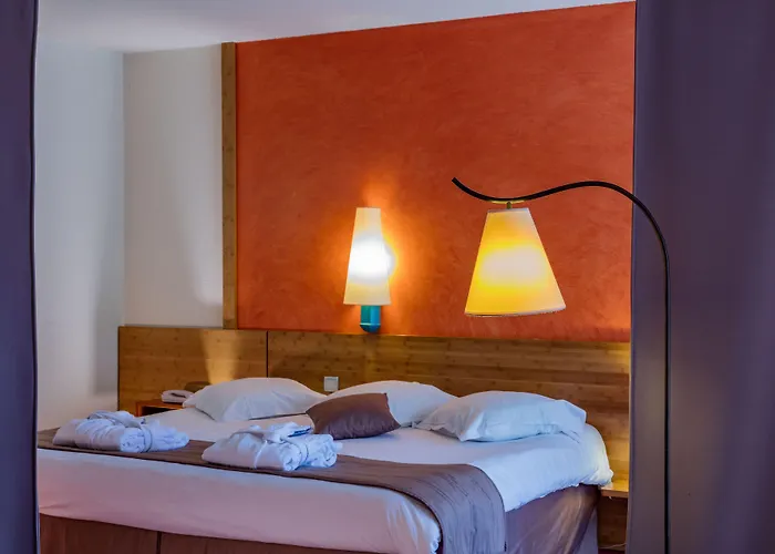 Garrigae Domaine De L'esterel - Piscine&spa Cinq Mondes 4*