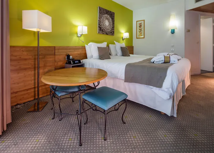 Garrigae Domaine De L'esterel - Piscine&spa Cinq Mondes Saint-Raphaël