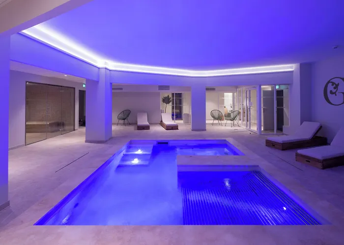 Garrigae Domaine De L'esterel - Piscine&spa Cinq Mondes Saint-Raphaël