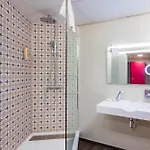 Hotel Garrigae Domaine De L'esterel - Piscine & Cinq Mondes