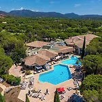 Hotell Garrigae Domaine De L'esterel - Piscine & Cinq Mondes Saint-Raphaël