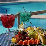 ホテル Garrigae Domaine De L'esterel - Piscine & Cinq Mondes