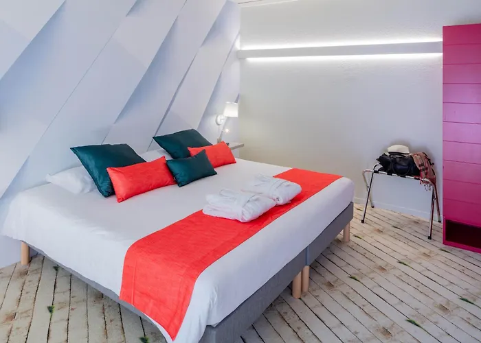 Garrigae Domaine De L'esterel - Piscine & Cinq Mondes Hotel