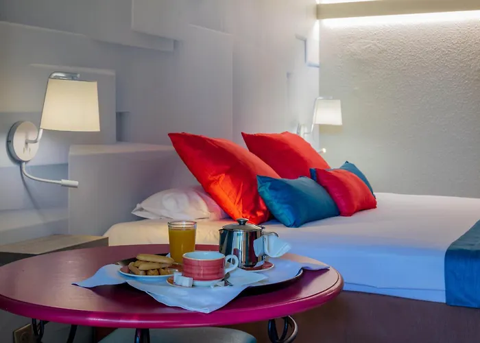 Garrigae Domaine De L'esterel - Piscine & Cinq Mondes 4* Saint-Raphaël