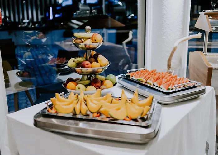 Garrigae Domaine De L'esterel - Piscine & Cinq Mondes Hotel