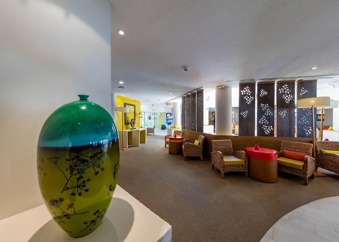 Garrigae Domaine De L'esterel - Piscine & Cinq Mondes Hotel 4*