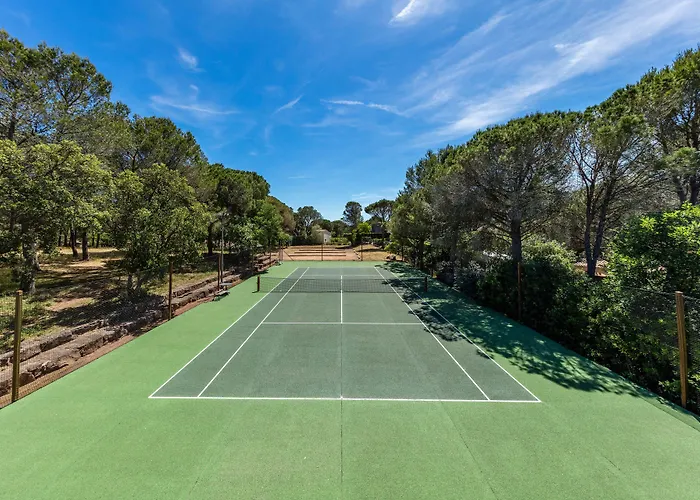 Hotel Garrigae Domaine De L'esterel - Piscine & Cinq Mondes Saint-Raphaël