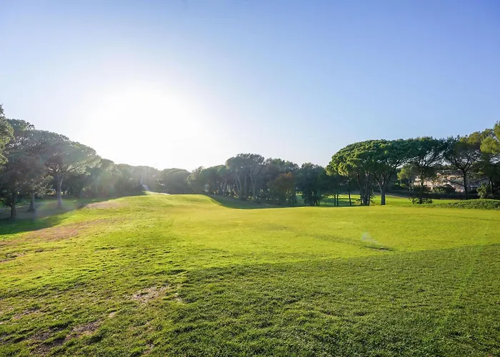 Hotel Garrigae Domaine De L'esterel - Piscine & Cinq Mondes